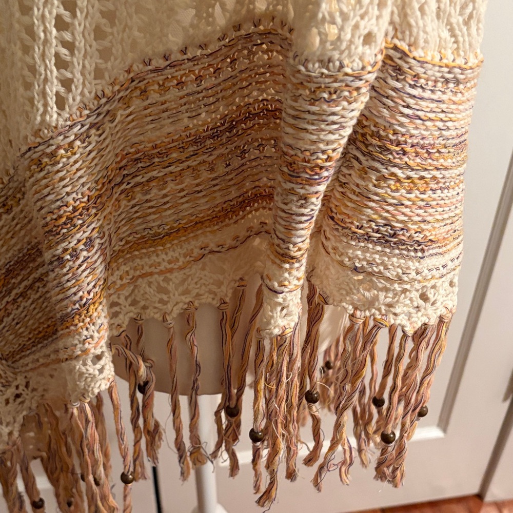 American Eagle Cream and Brown Knit Poncho with Fringe - Picture 6 of 7